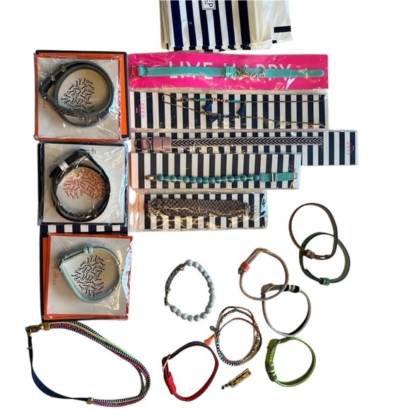 LOT - 17 Keep Collective Bracelets / Necklace / Cuff + Bonus Charm - Picture 1 of 13